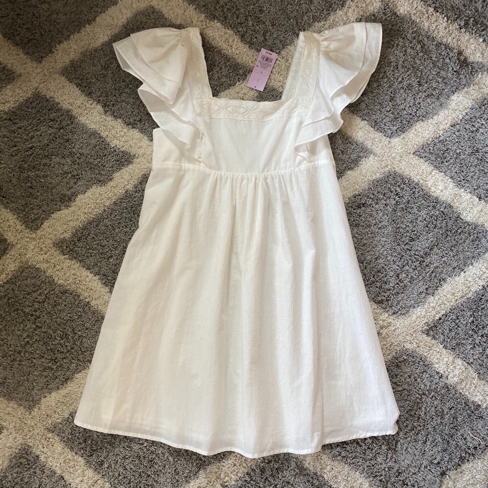 NWT: Short Sleeve Woven Sundress